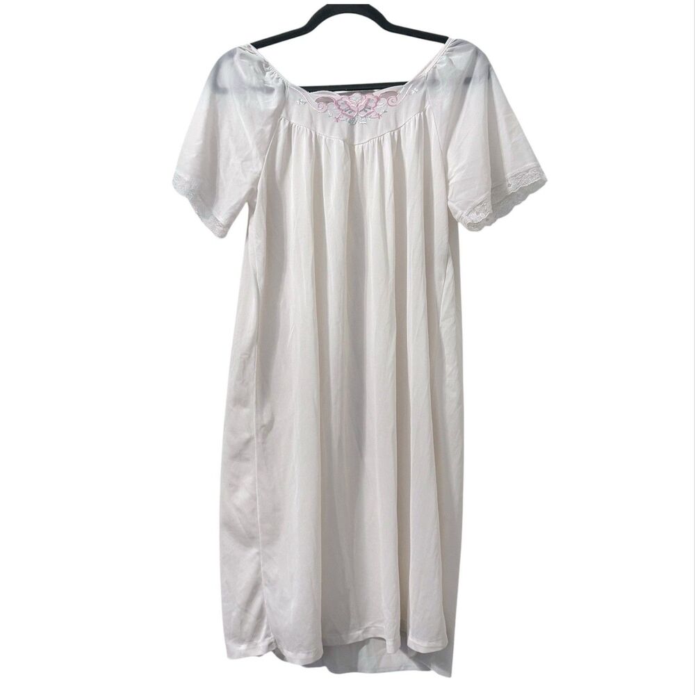 Kelly Reed Nightgown‎ Medium Silky Nylon Satin Trim Floral Embroidered Floral
